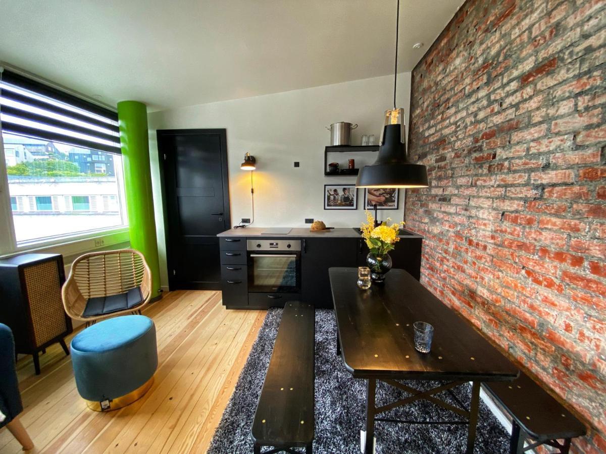 Broncks Apartment 2 - Modern 2-Bedroom In The Heart Of Torshavn Ngoại thất bức ảnh