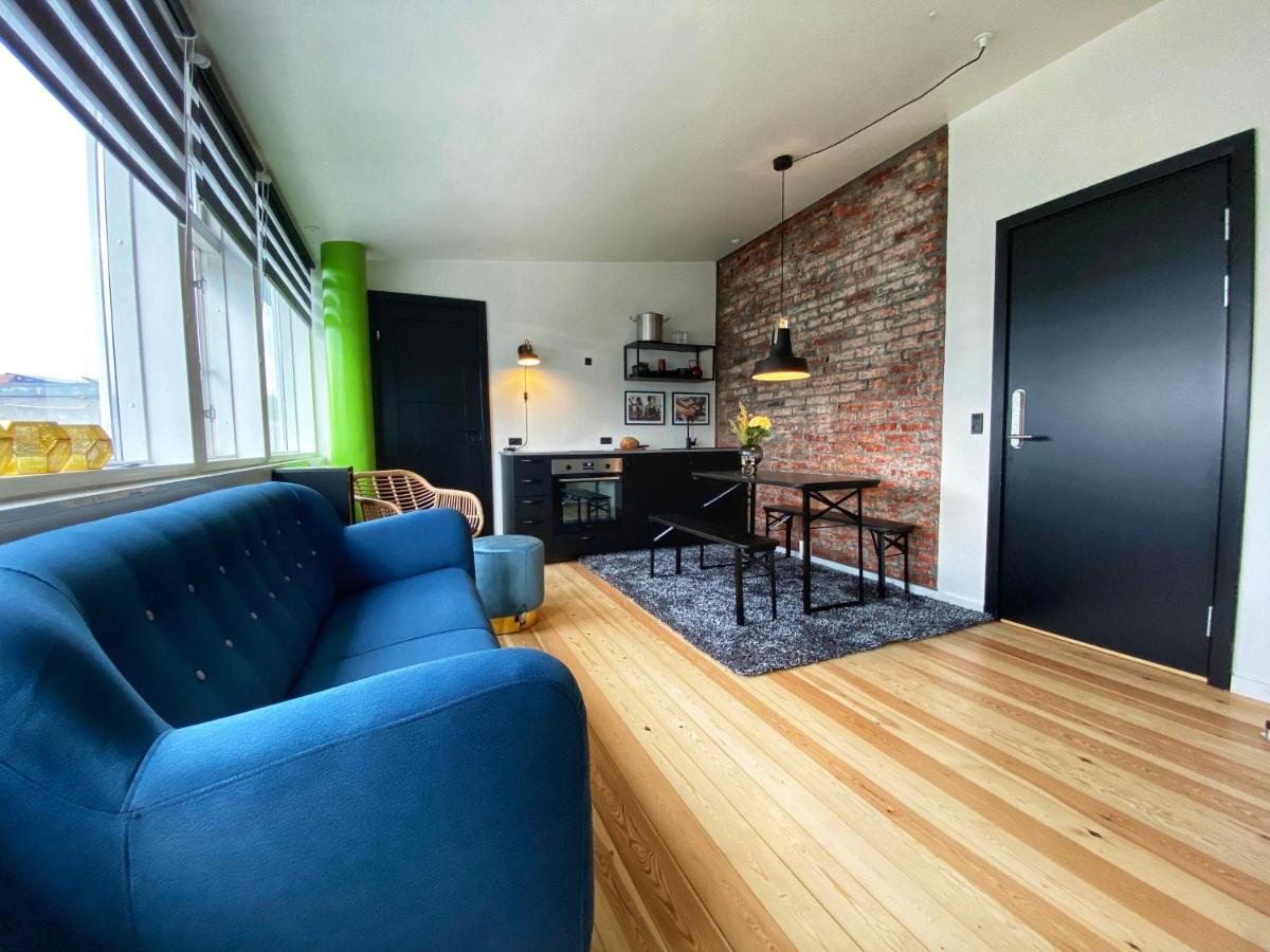 Broncks Apartment 2 - Modern 2-Bedroom In The Heart Of Torshavn Ngoại thất bức ảnh
